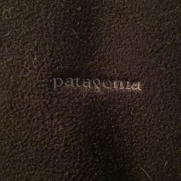 Patagonia reversible black coat size large - Picture 2 of 7